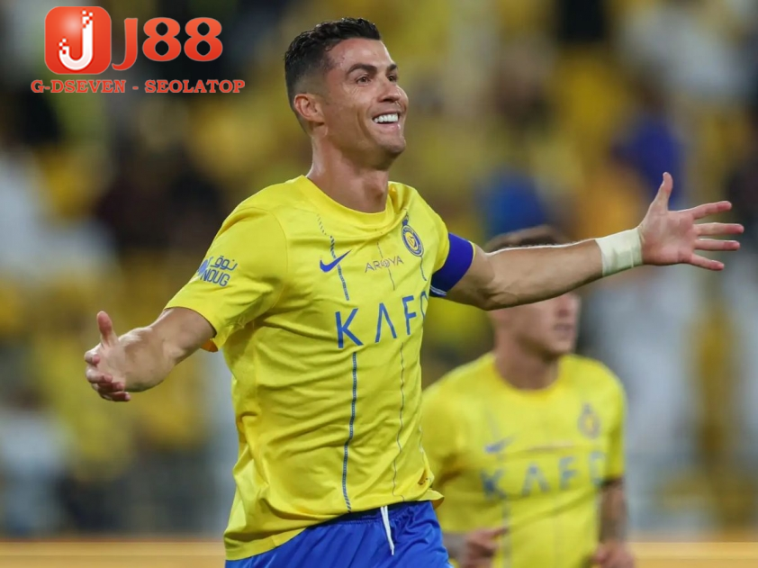 Ronaldo tiếp tục ghi bàn trong trận đấu với Al Wehda (Ảnh: Goal)